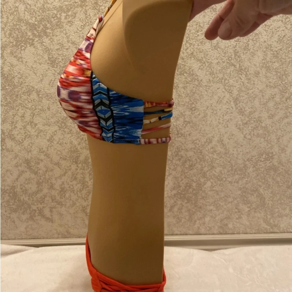 Raisins Vibrant Patterned Bikini Set